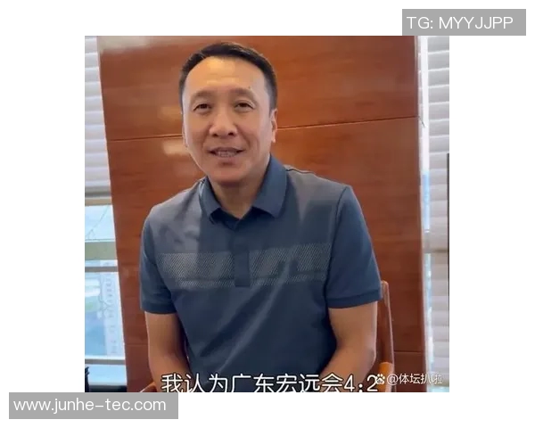 辽宁队与重庆队激战正酣谁能在这场较量中笑到最后